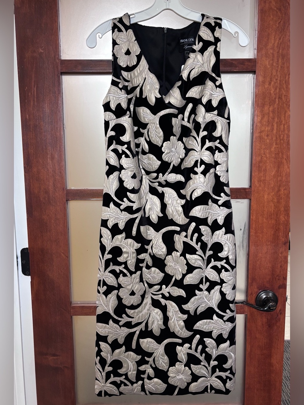 Frank Lyman Black & Silver Floral Jacquard Sheath